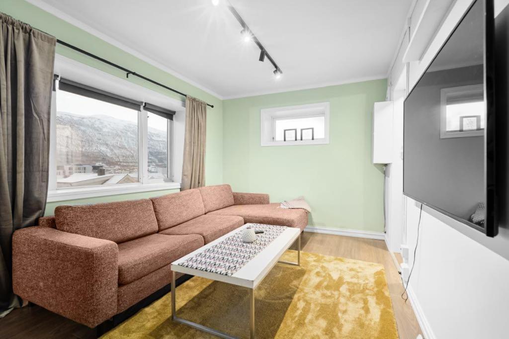 Bramy Apartments The Cozy View Тромсё Экстерьер фото