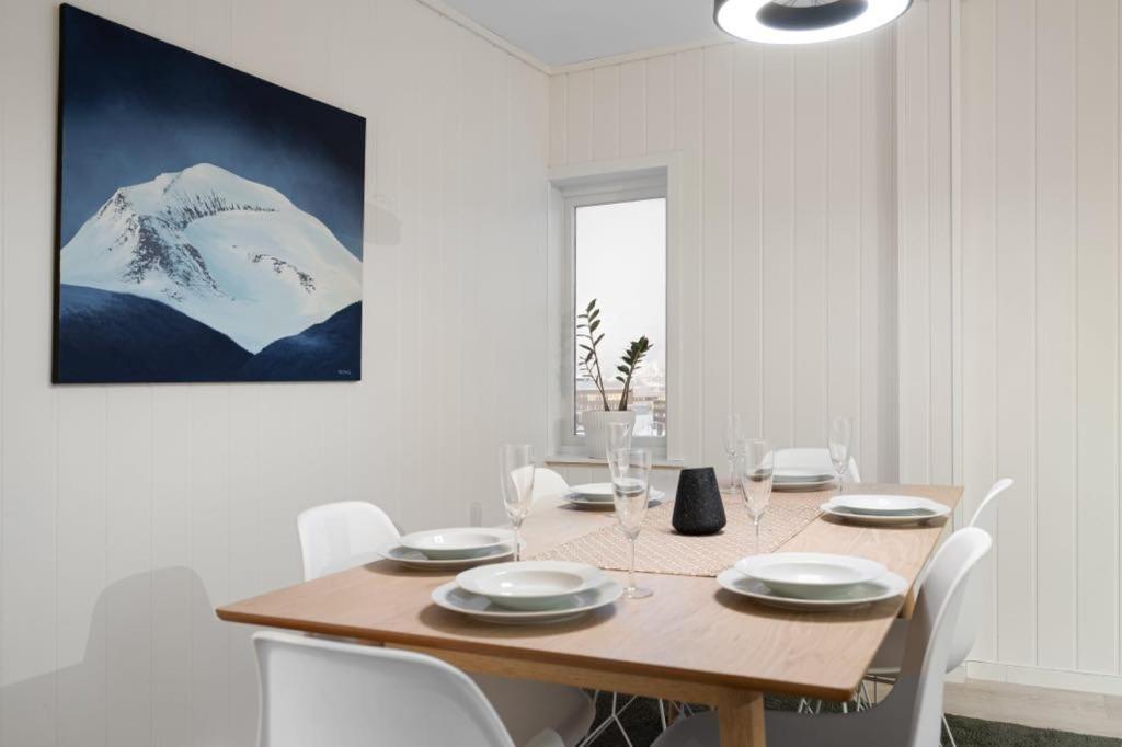 Bramy Apartments The Cozy View Тромсё Экстерьер фото